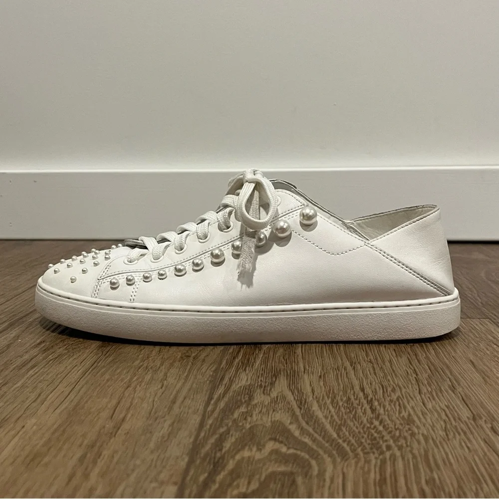 Stuart Weitzman, Goldie Convertible Sneaker - Size 9.5